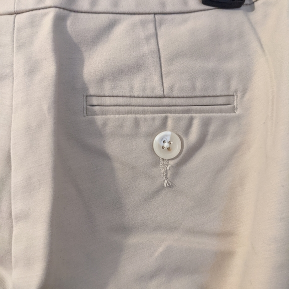 2 for $20 Banana Republic Capri - Picture 8 of 8